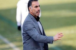 حمله تند مربی استقلال به جواد نکونام!

