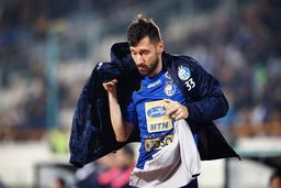 دفاع چپ کروات استقلال فسخ کرد/ میلیچ گرفتاری مالی دارد یا خانوادگی؟
