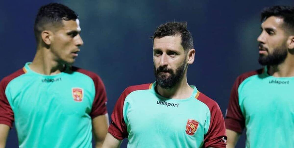 محمدرضاخلعتبری هم زردپوش شد؛عکس