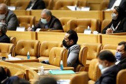 علی کریمی: مشخص بود رأی نمی‌آورم؛امیدوارم رأی‌دهندگان خیانت نکرده باشند

