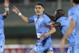 تورس در چادرملو ماند
