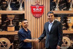 عمری در پرسپولیس ماند