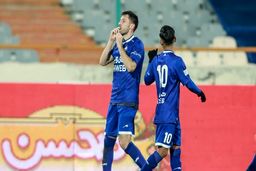 هروویه میلیچ: سرباز استقلال هستم و منتظر قرارداد جدید

