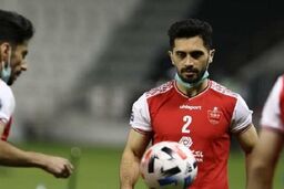 واکنش امید عالیشاه به تصویر لو رفته از او در بازی استقلال و پرسپولیس