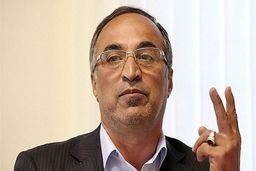 واکنش تند واعظ آشتیانی به افطاری جنجالی فدراسیون فوتبال

