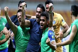 ببینید| جشن قهرمانی استقلالی ها در هواپیما