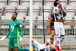 اخراج شبانه یک پرسپولیسی!

