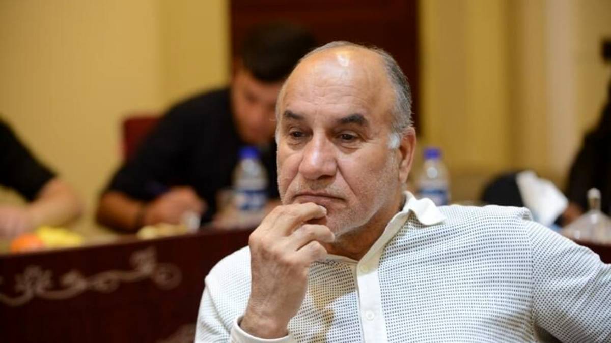قاسمپور:تیم ملی توریست نمیخواهد،هیات رئیسه در تهران بماند