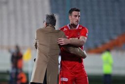 مشکلات پرسپولیس: بودیمیر سر صف، کالدرون ته صف!

