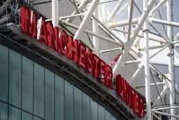 نبرد اعراب پولدار برای خرید منچستر یونایتد