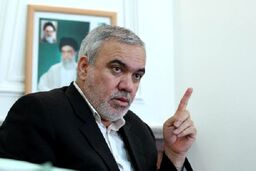 واکنش تند فتح‌الله‌زاده به کری خوانی رویانیان: شما ترسیدی!