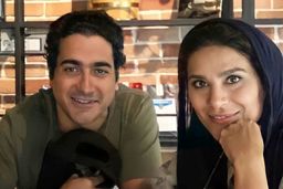 عکس  سحر دولتشاهی با نامزدش 