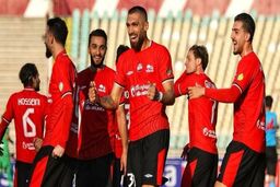بهترین نمایش تراکتور در آخرین بازی نیم فصل مقابل نفتی‌ها