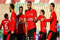 بهترین نمایش تراکتور در آخرین بازی نیم فصل مقابل نفتی‌ها