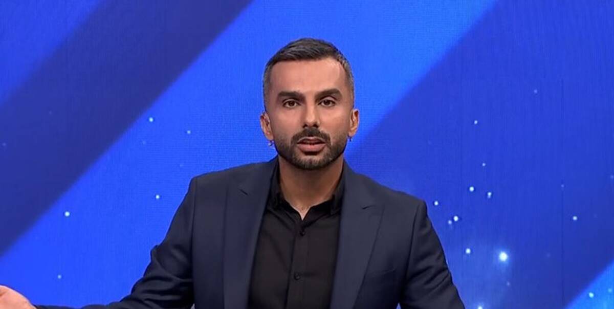 پیام تسلیت شبکه سه به مجری برنامه فوتبال برتر 