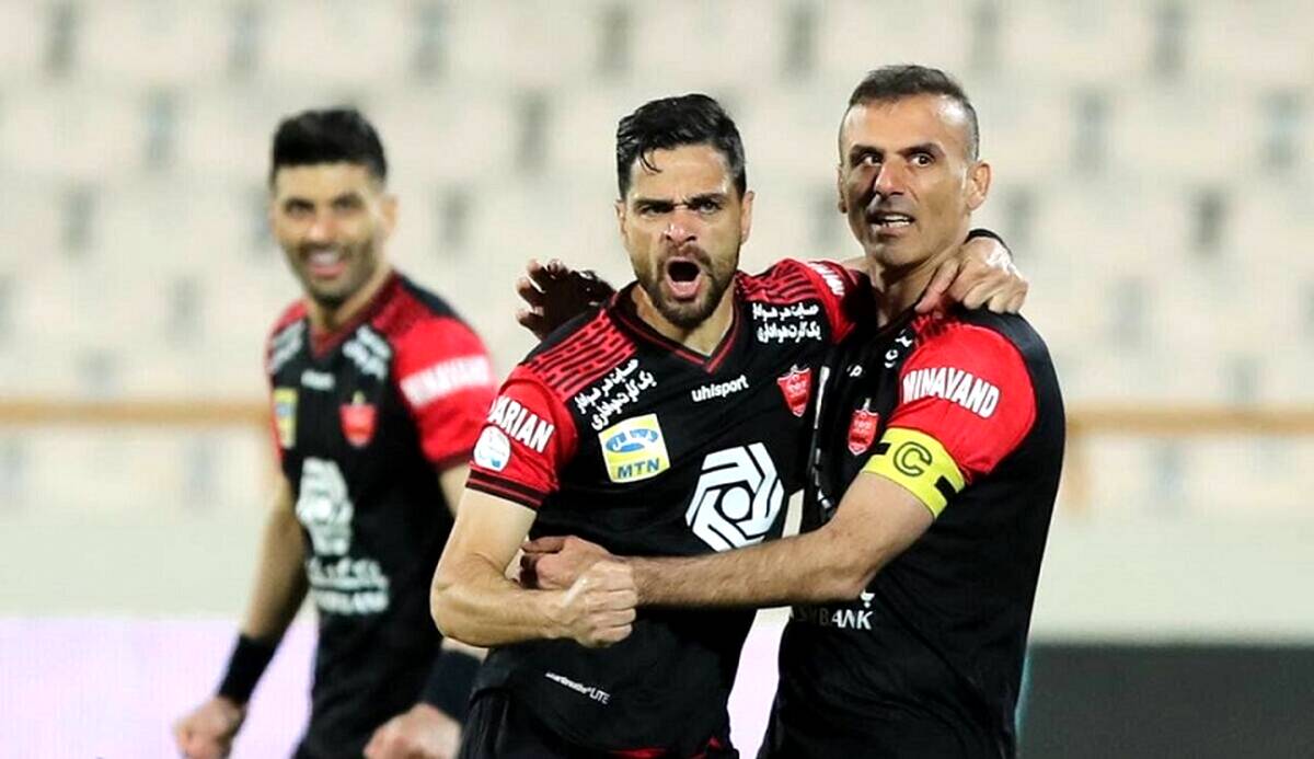 بهترین بازیکن پرسپولیس در سال ۹۹ چه کسی بود؟