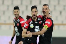 بهترین بازیکن پرسپولیس در سال ۹۹ چه کسی بود؟