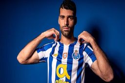 سرمربی پورتو:شاید دوباره طارمی را نیمکت نشین کنم