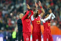 (عکس) آشتی هواداران و پرسپولیس؛پایان جهنم سرخ