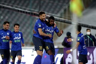 شادی استقلالی ها