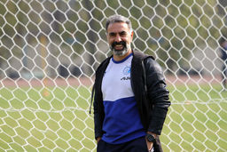 محمود فکری  راه استراماچونی رو پیش رو می گیرد؟