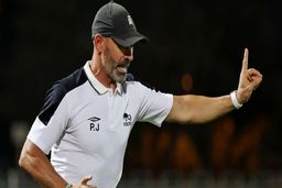 خمز:قدرتمندترین تیم های ایران،پرسپولیس و سپاهان هستند