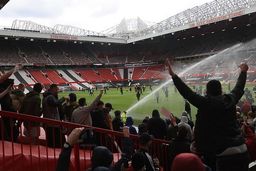 آخرین فیلم از وضعیت ورزشگاه منچستر یونایتد(الترافورد)