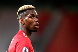 پاسخ تند پوگبا به منتقدان: وقتی نمی‌دانید حرف نزنید!