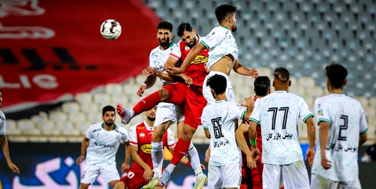 تساوی سخت پرسپولیس مقابل اتوبوس ذوب آهن،سرخ ها نباختند