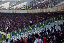 پرچم ژاپن در آزادی دردسرساز شد!

