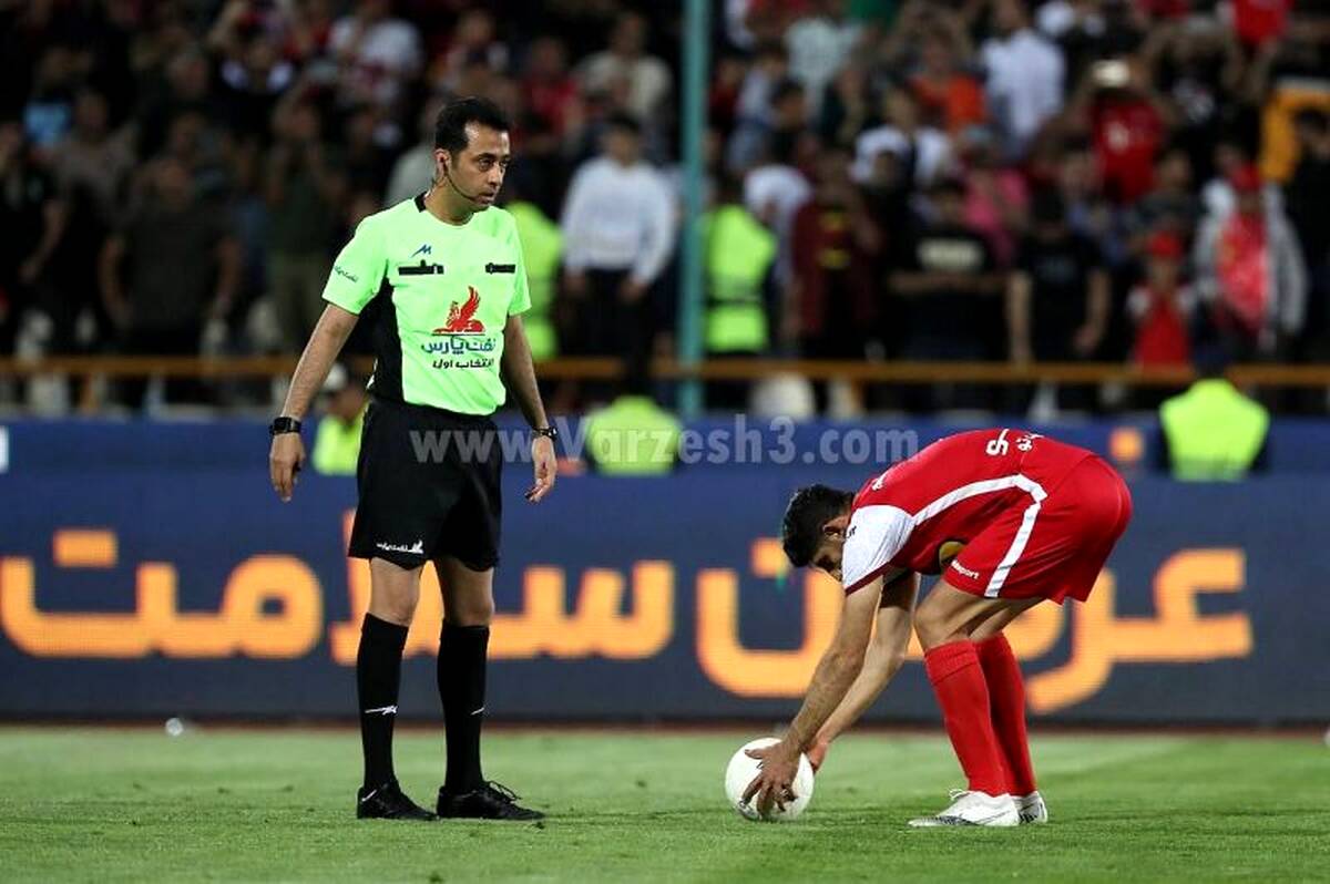 اعتراض پرسپولیس به حضور داور دربی رفت 