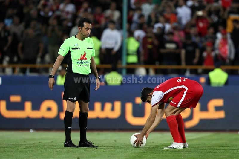اعتراض پرسپولیس به حضور داور دربی رفت 