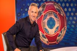 لینه‌کر به قدیمی‌ترین برنامه فوتبالی بازگشت|عذرخواهی BBC
