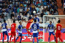 بازی فولاد و استقلال به تعویق افتاد

