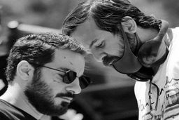 خبر ی از نوید محمد زاده  که به عنوان بهترین بازیگر جشنواره روسیه انتخاب شد 