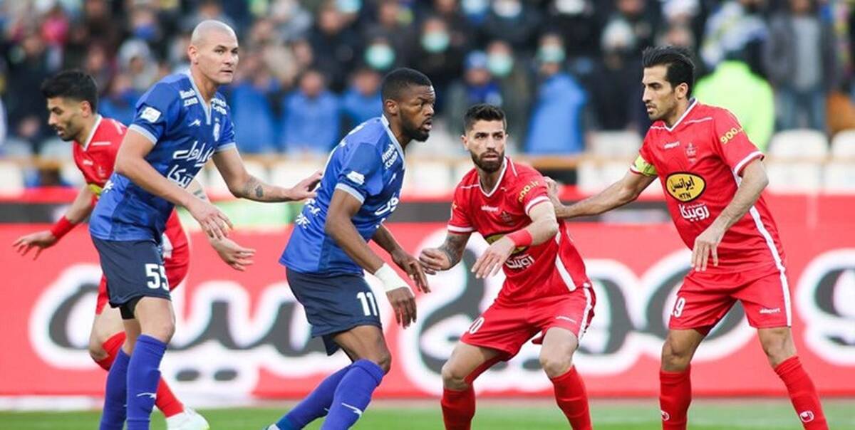 یامگا به دنبال فسخ با استقلال و ثبت با پرسپولیس