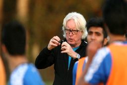 ضرر یک میلیون دلاری فیفا به شفر!

