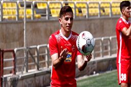 فرشاد احمدزاده با سمیعی و شرایط پرسپولیس توافق کرد