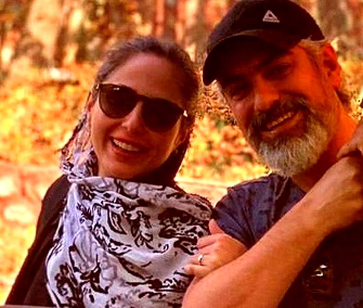 چهره شکسته مهدی پاکدل و همسرش رعنا آزادی ور جنجالی شد