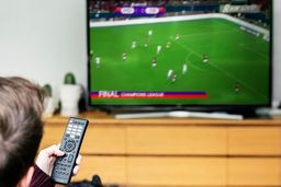 اعلام برنامه بازی‌های مهم امروز پنج‌شنبه ۱۵ آبان ۹۹ + پخش زنده

