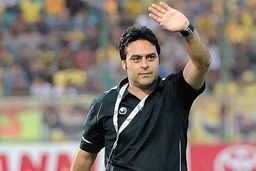 کنایه تند پسر مرحوم ناصر خان به ستاره استقلال + استوری آتیلا حجازی