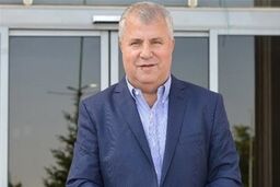 فرار علی پروین از دست خبرنگاران+عکس دیده نشده 