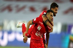 پنجعلی: خوشحالم عیسی انتقام گرفت؛حرکت غلامپور زشت و زننده بود