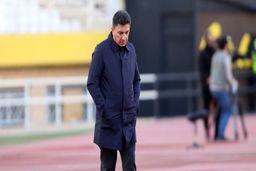 قلعه نویی برخی مسئولان فوتبال را به خدا واگذار کرد