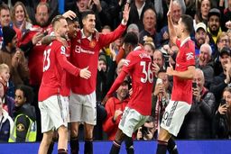 شیاطین سرخ را به رده پنجم رسیدند