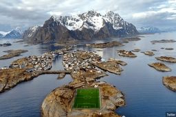 تصاویر عجیب‌ترین و زیباترین استادیوم‌های دنیا 