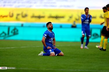 شکست استقلال مقابل سپاهان