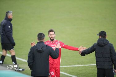  صعود پرسپولیس با غلبه بر ذوب آهن