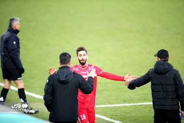  صعود پرسپولیس با غلبه بر ذوب آهن