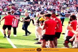 فیلم|خداحافظی جالب قدوس از برنتفورد با دمپایی